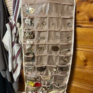 Elegant Beige Jewelry Organizer